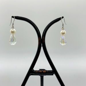Pearl and crystal pierced earrings by JBJ